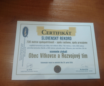 Rozvojový tím v akcii / Slovenský rekord 736metrov Spolupatričnosti - foto