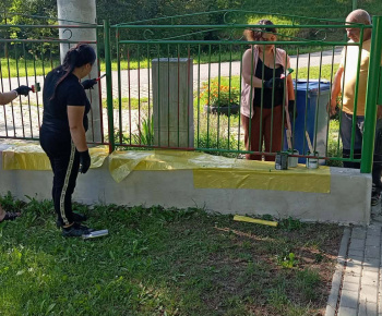 Rozvojový tím v akcii / Skrášľovanie verejných priestorov - foto