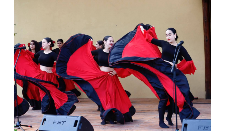 Folklórne slávnosti TITILOMBOM Slovinky